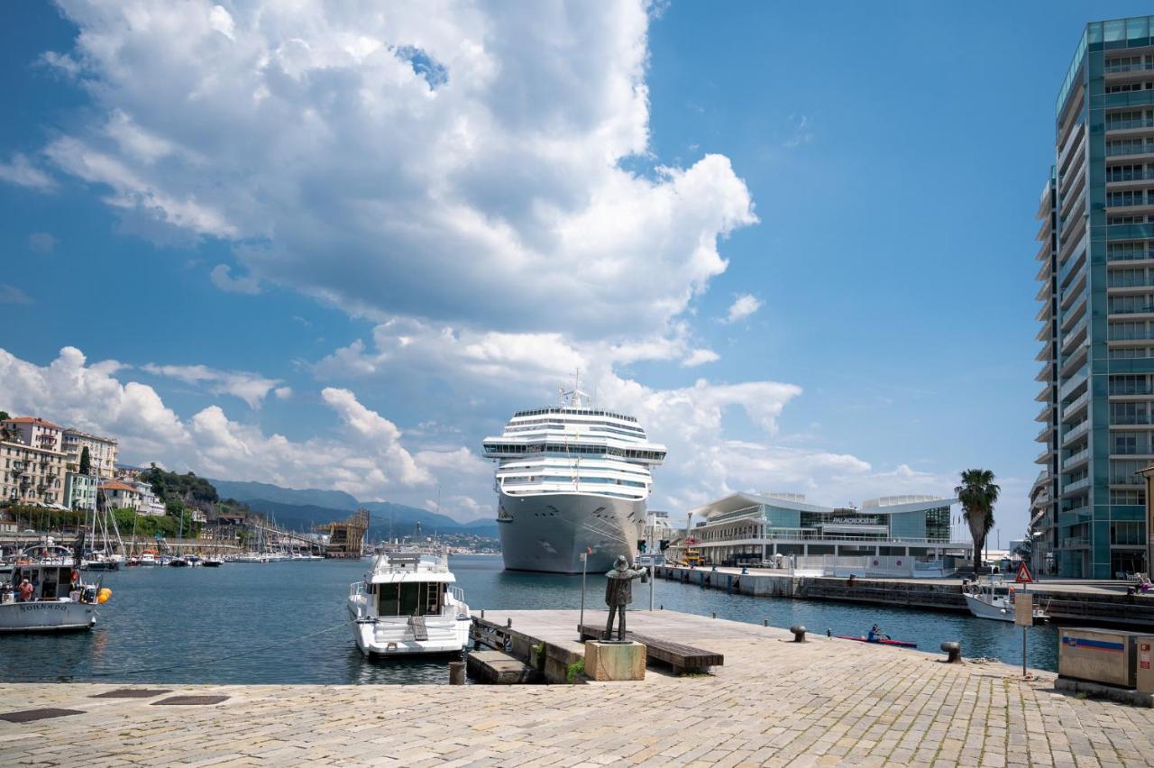 Luxury Savona Cruises At 1 Min Wifi - Free Park Apartment Ngoại thất bức ảnh